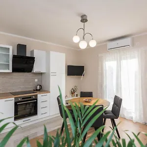  Apartamento Star - Free Private Parking
