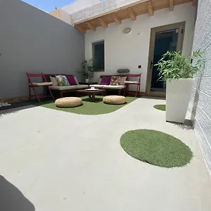 Oasis , Cotillo España