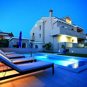Lotos Appartement